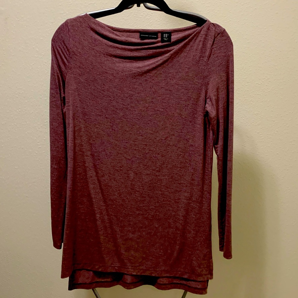 Long sleeve tee